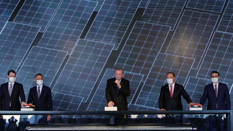 Turkey opens 1st integrated solar panel manufacturing facility