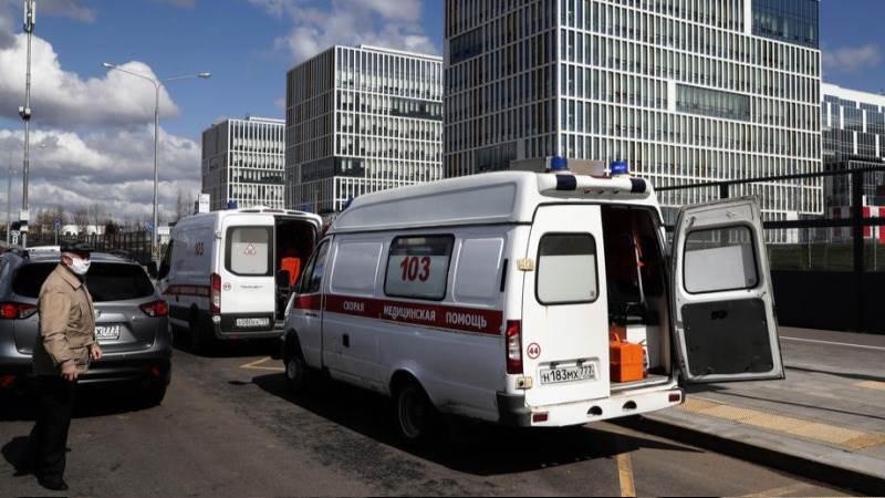 Russia's COVID-19 tally surpasses 960,000