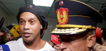 Ronaldinho released from Paraguay detention after five months