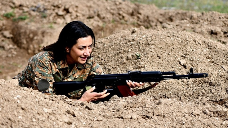 Vestnik Kavkaza: Why did Nikol Pashinyan send his wife to shoot at Azerbaijan's positions?