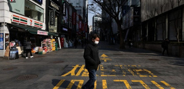 Global COVID-19 deaths surpass 900,000 -- Johns Hopkins University