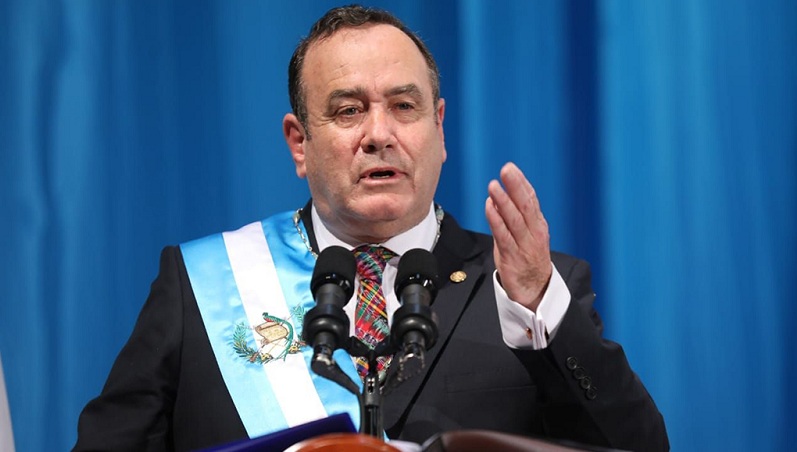 Guatemalan president joins ranks of world leaders with coronavirus