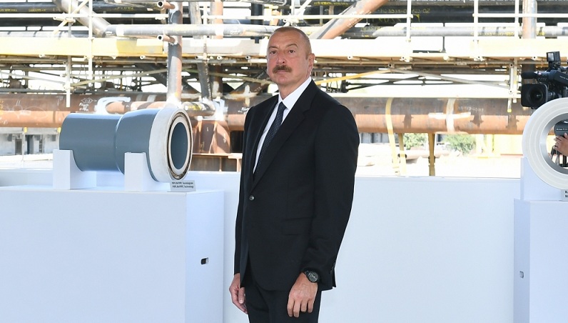 President Ilham Aliyev attends groundbreaking ceremony of Absheron field offshore operations (PHOTOS)