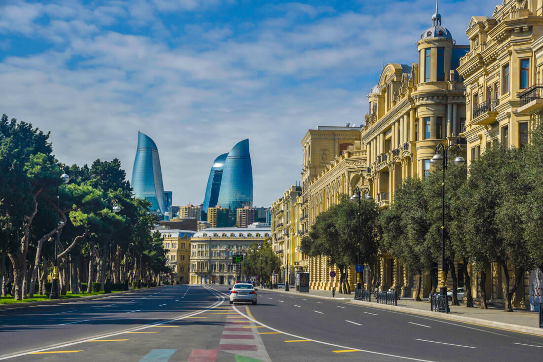 Curfew begins in Baku and 21 other cities and districts of Azerbaijan