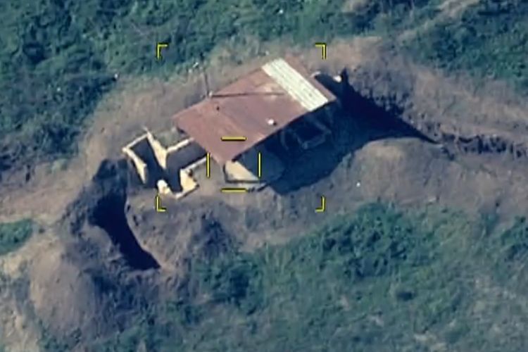 Artillery units, command post of Armenian armed forces destroyed as result of airstrikes (VIDEO)