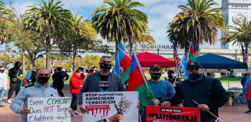 Azerbaijanis hold rally in California, condemning Armenian terror (PHOTO)