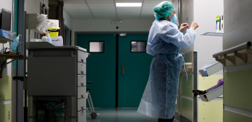 Belgian hospitals could run out of intensive care beds in 15 days