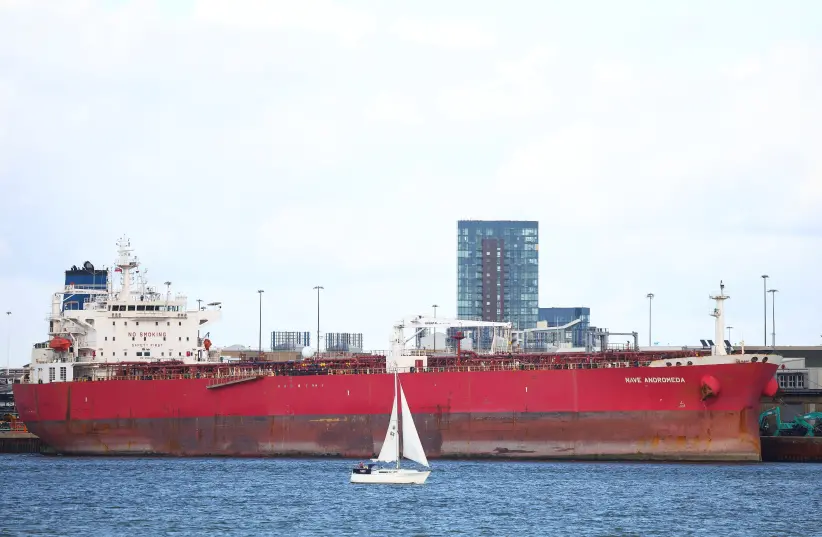 UK: 7 arrested after attempted oil tanker hijacking