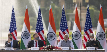 India, U.S. sign landmark defense pact