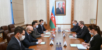 Azerbaijani FM meets President of the International Turkic Academy