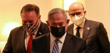 Israel, Bahrain cement new ties with pledges of embassies and visas