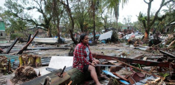 Storm Iota breaks up over El Salvador but leaves major flood risk