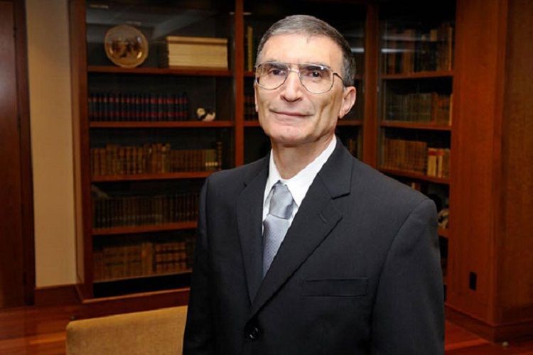 Nobel laureate to support Azerbaijani child left orphan in Armenia's attack