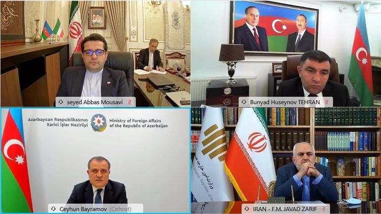 Azerbaijani, Iranian FMs hold online meeting