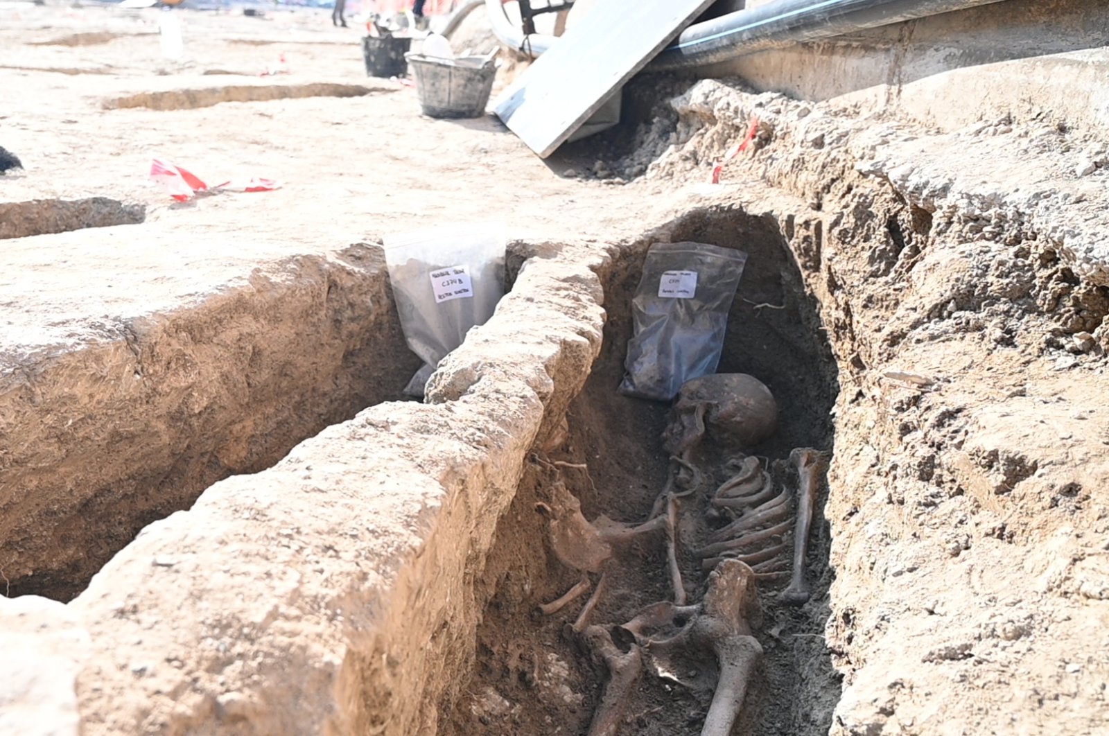 Spanish archaeologists uncover Islamic graves of Al-Andalus