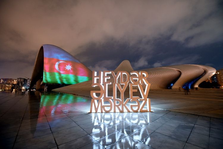 Heydar Aliyev Center, Flame Towers and Baku Olympic Stadium lit up in colors of Azerbaijani flag (PHOTO)