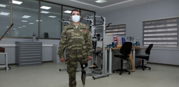 Azerbaijan presents first locally manufactured high-tech prostheses (PHOTO)