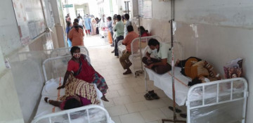 One person dies from unknown disease in southern India, over 300 hospitalized