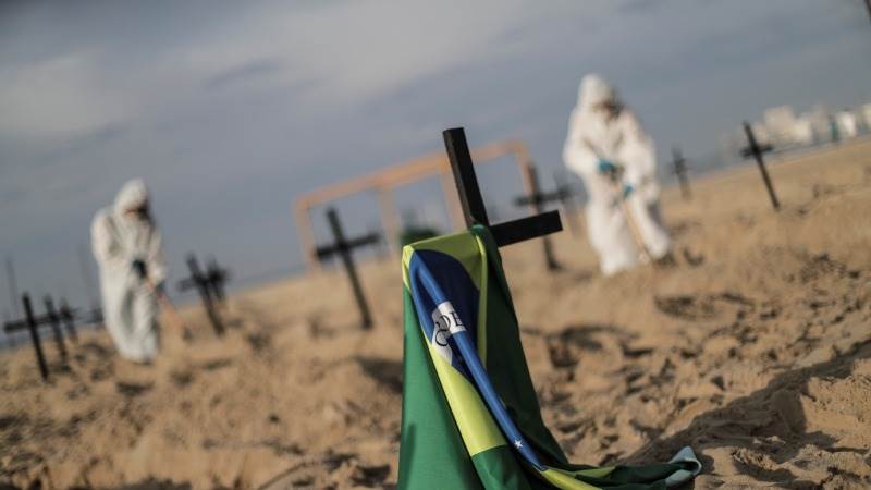 Brazil's Covid-19 death toll surpasses 180,000