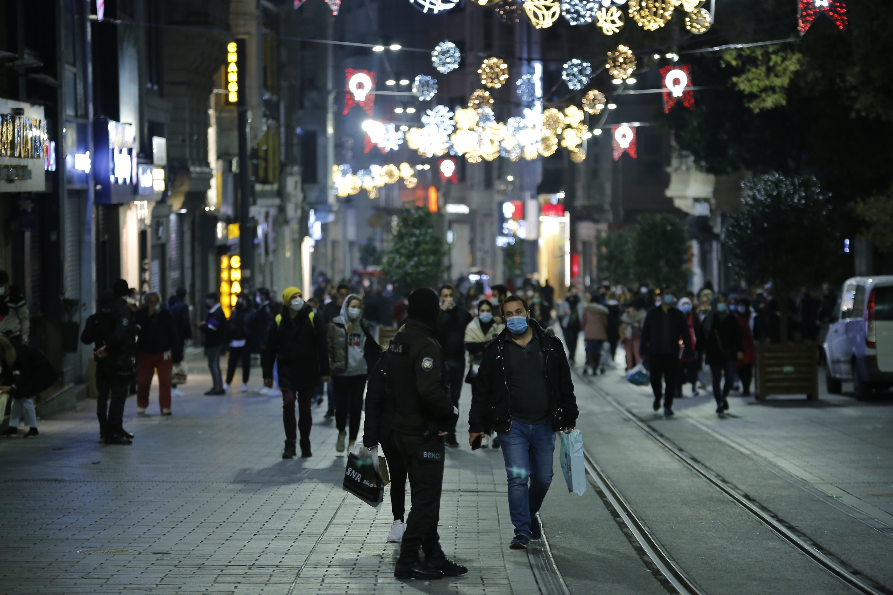 Turkey to impose holiday curfew on Dec. 31-early Jan. 4