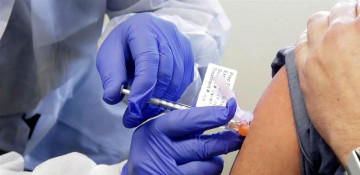 People of risk group in Azerbaijan first to be vaccinated against COVID-19