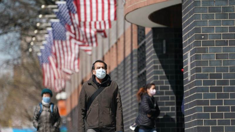 U.S. coronavirus cases surpass 18 million