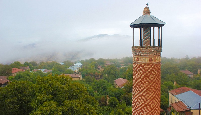 Historical buildings in Azerbaijan's Shusha city hardly recognizable – State Committee