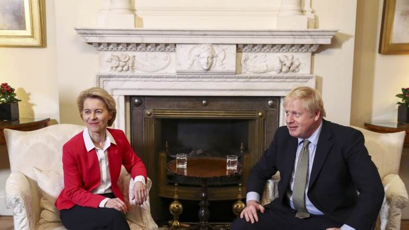 EU, UK chiefs discuss COVID, Brexit