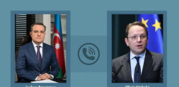 Azerbaijani FM, EU Commissioner speak over phone