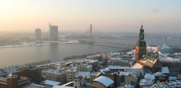 Latvian gov't plans holiday curfew, national emergency extension