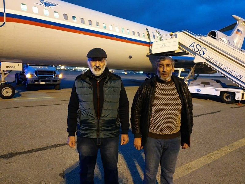 Azerbaijanis, who were held hostage by Armenia and brought home, discharged from hospital (PHOTO)