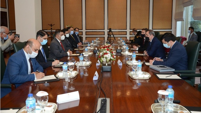 Azerbaijani FM meets with director general of Pakistan’s FWO