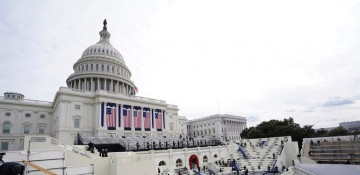 U.S. Capitol lockdown lifted, fire nearby contained