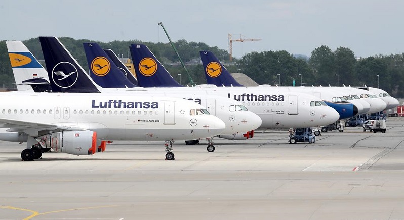Lufthansa has cut losses to a million euros every two hours, says CEO
