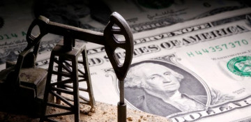 Oil falls as China COVID-19 cases trigger clampdowns