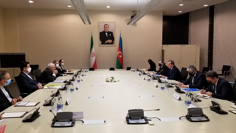 Azerbaijani, Iranian FMs meet in Baku 