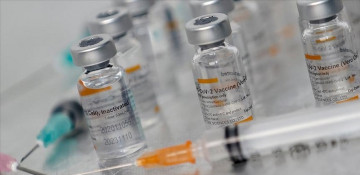 Amid shortage fears, EU team to manage vaccine supply