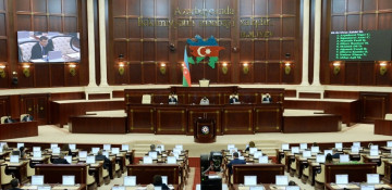 Milli Majlis holds meeting on environmental situation in liberated lands