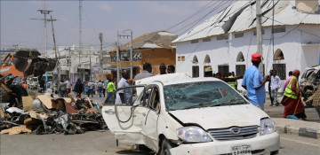3 killed as car bomb explodes near Somalia's parliament headquarters