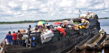 At least 60 killed after passenger barge crashes on Congo river