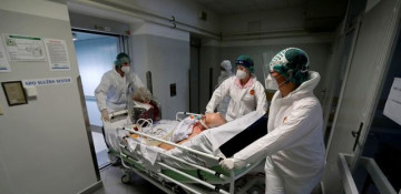 Czech Republic faces 'hellish days', needs tighter COVID measures, PM says