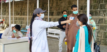 Pakistan lifts all coronavirus restrictions
