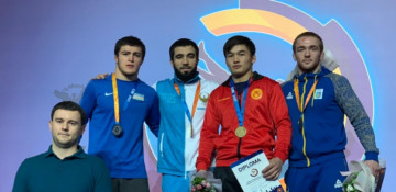 Azerbaijani wrestlers bring home six medals from Kiev tournament