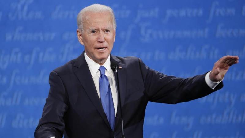 Democrats advance Biden's $1.9 trillion COVID-19 bill in marathon Senate session