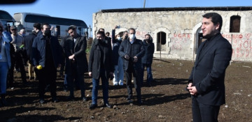 Diplomats briefed on ecological terror committed by Armenia