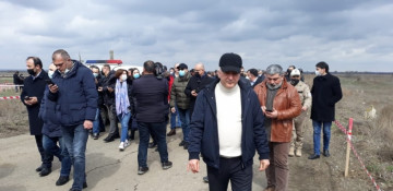 Media and NGO leaders, bloggers visit mine clearance sites in Aghdam