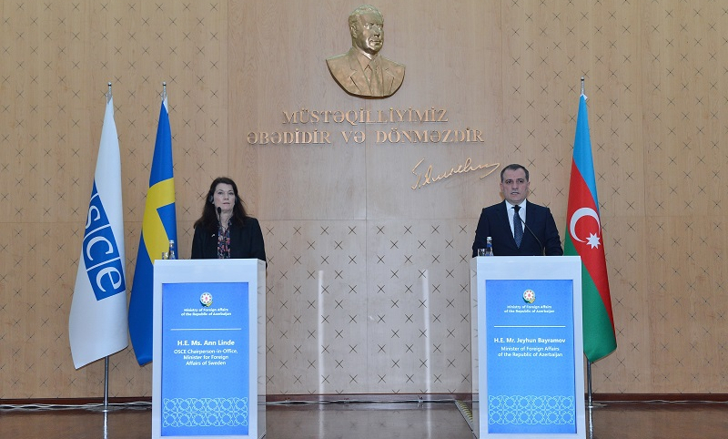 Armenians currently held in Azerbaijan not considered POWs, minister says 