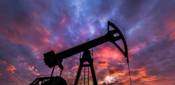 Oil falls more than 3% as European coronavirus curbs point to demand hit