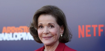 Emmy-winning actress Jessica Walter dead at 80