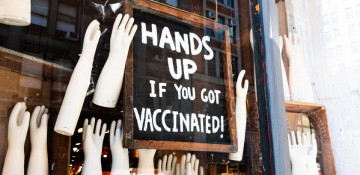 Over 100 mln Americans receive at lease one COVID-19 vaccine dose: CDC